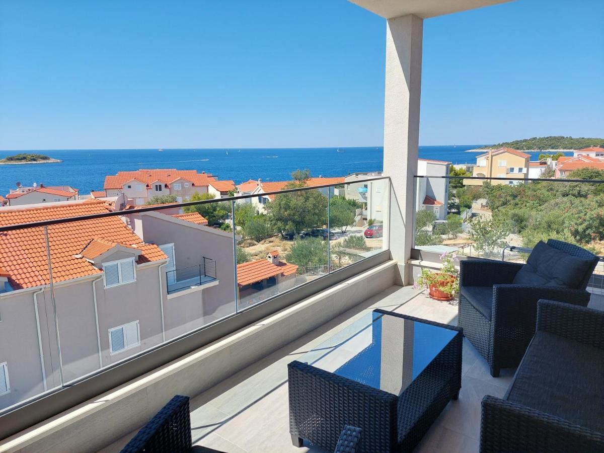 Penthouse Dream Look Apartment Рогозница Екстериор снимка